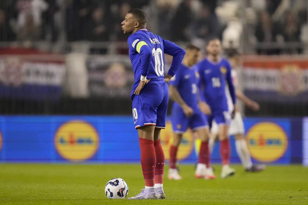 字母哥显得 字母哥显得